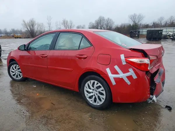 2T1BURHE6JC051902 2018 TOYOTA COROLLA - Image 2