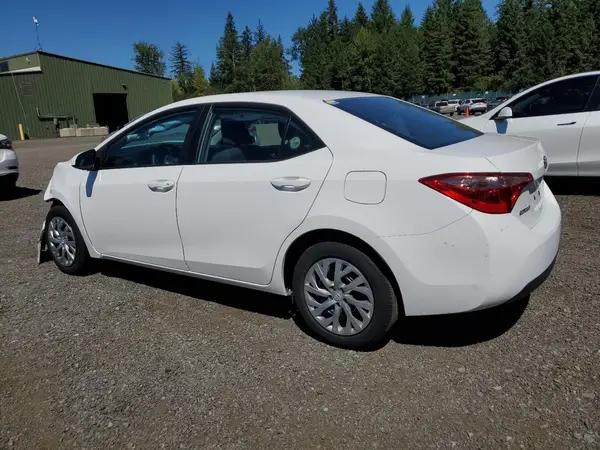 2T1BURHE6JC054072 2018 TOYOTA COROLLA - Image 2