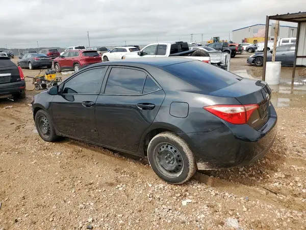 2T1BURHE6JC055299 2018 TOYOTA COROLLA - Image 2