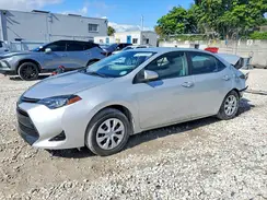 2T1BURHE6JC061815 2018 TOYOTA COROLLA
