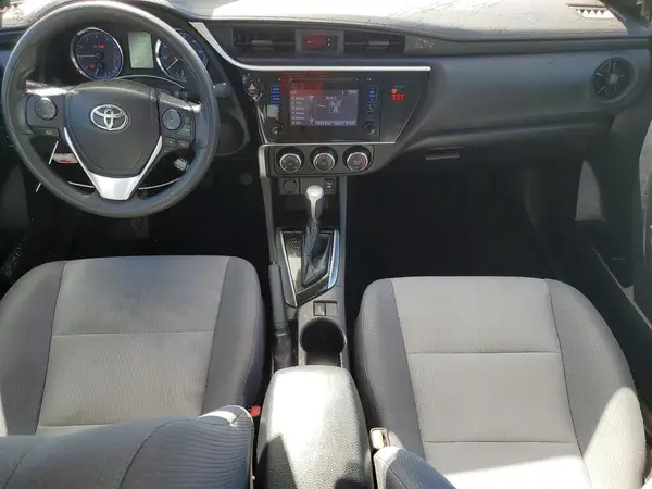 2T1BURHE6JC061815 2018 TOYOTA COROLLA - Image 8