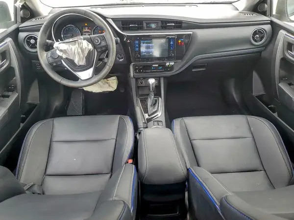 2T1BURHE6JC063631 2018 TOYOTA COROLLA - Image 8