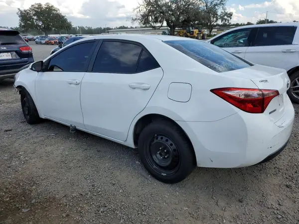 2T1BURHE6JC063726 2018 TOYOTA COROLLA - Image 2