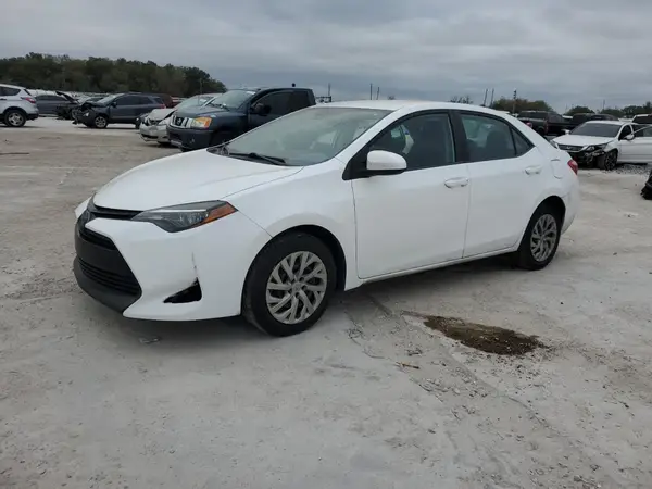 2T1BURHE6JC064858 2018 TOYOTA COROLLA - Image 1