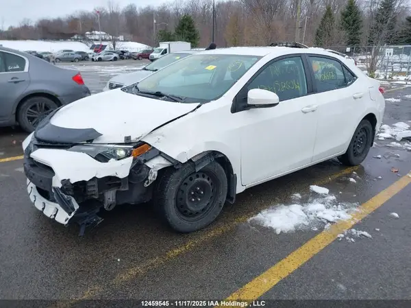 2T1BURHE6JC065170 2018 TOYOTA COROLLA - Image 2