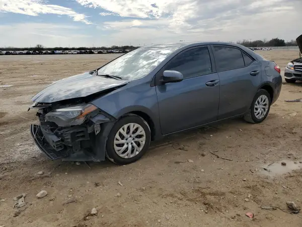 2T1BURHE6JC068215 2018 TOYOTA COROLLA - Image 1
