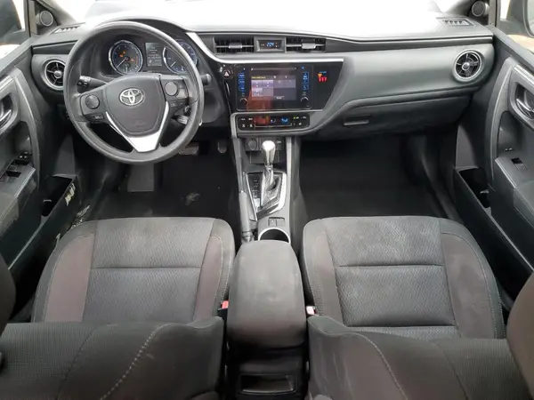 2T1BURHE6JC068215 2018 TOYOTA COROLLA - Image 8