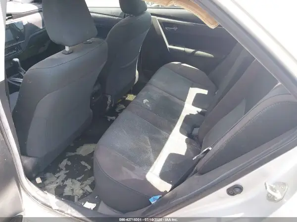 2T1BURHE6JC068666 2018 TOYOTA COROLLA - Image 8