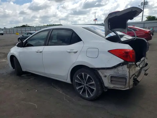 2T1BURHE6JC073124 2018 TOYOTA COROLLA - Image 2