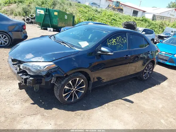 2T1BURHE6JC076718 2018 TOYOTA COROLLA - Image 2