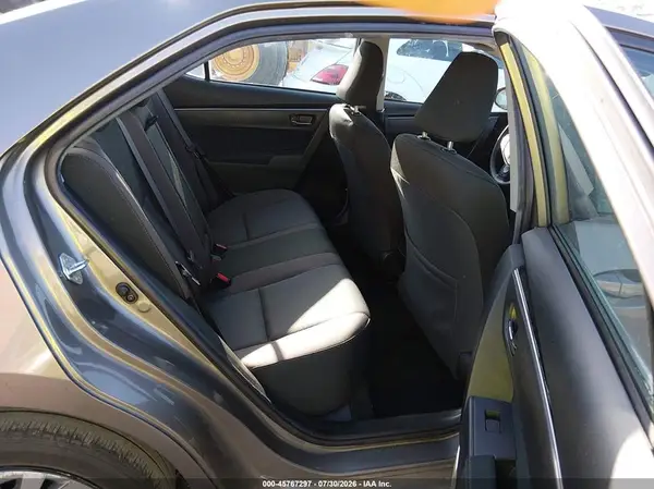 2T1BURHE6JC077982 2018 TOYOTA COROLLA - Image 8