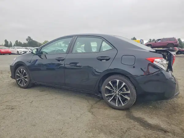 2T1BURHE6JC078128 2018 TOYOTA COROLLA - Image 2
