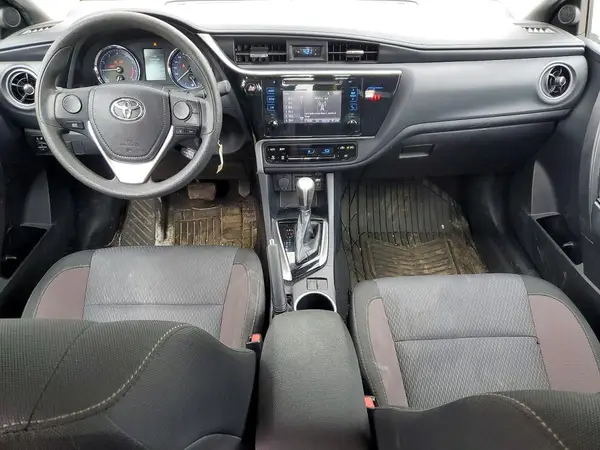 2T1BURHE6JC078257 2018 TOYOTA COROLLA - Image 8