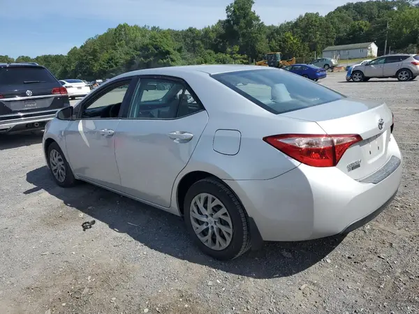 2T1BURHE6JC078341 2018 TOYOTA COROLLA - Image 2