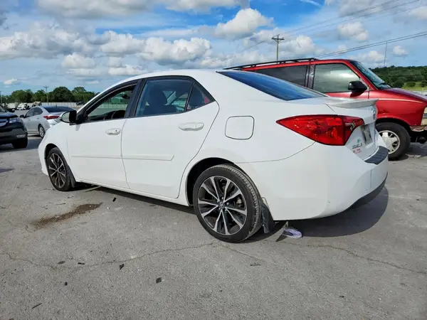 2T1BURHE6JC079702 2018 TOYOTA COROLLA - Image 2