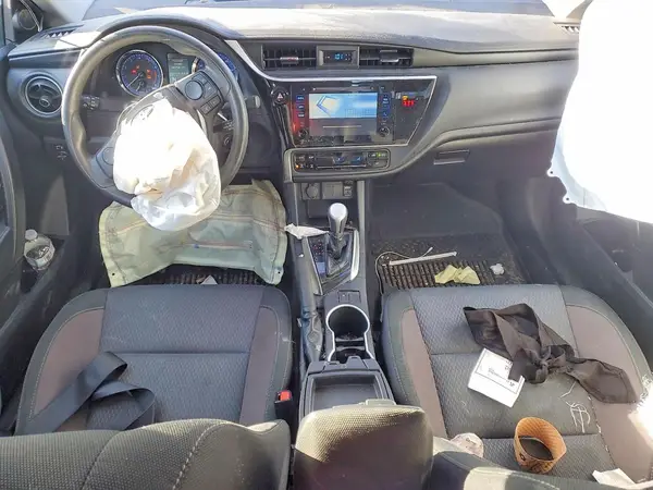 2T1BURHE6JC080171 2018 TOYOTA COROLLA - Image 8