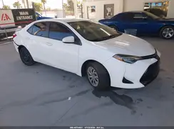 2T1BURHE6JC081983 2018 TOYOTA COROLLA