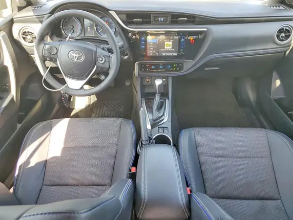 2T1BURHE6JC083023 2018 TOYOTA COROLLA - Image 8