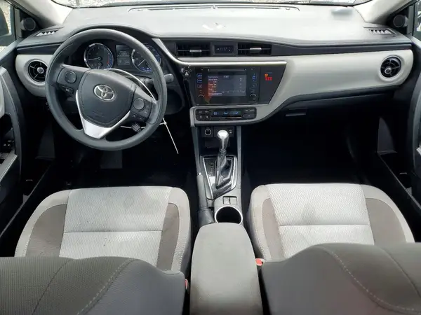 2T1BURHE6JC084074 2018 TOYOTA COROLLA - Image 8