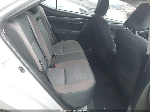 2T1BURHE6JC084673 2018 TOYOTA COROLLA - Image 8