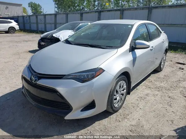 2T1BURHE6JC091042 2018 TOYOTA COROLLA - Image 2