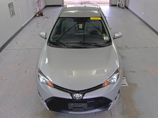 2T1BURHE6JC095608 2018 TOYOTA COROLLA - Image 8