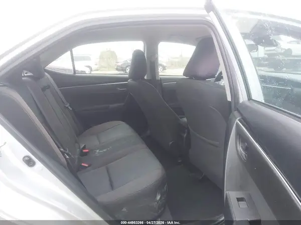 2T1BURHE6JC095673 2018 TOYOTA COROLLA - Image 8