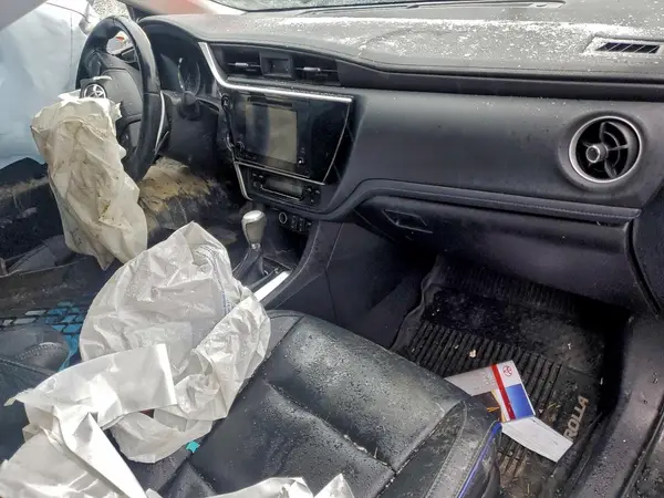 2T1BURHE6JC097911 2018 TOYOTA COROLLA - Image 8