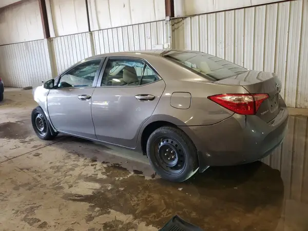 2T1BURHE6JC098301 2018 TOYOTA COROLLA - Image 2