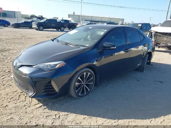 2T1BURHE6JC098444 2018 TOYOTA COROLLA - Image 2