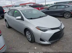 2T1BURHE6JC100421 2018 TOYOTA COROLLA