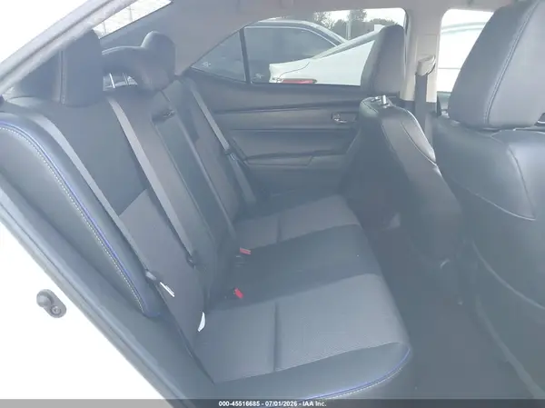 2T1BURHE6JC102332 2018 TOYOTA COROLLA - Image 8