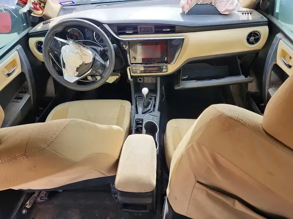 2T1BURHE6JC102654 2018 TOYOTA COROLLA - Image 8