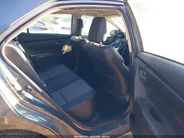 2T1BURHE6JC104128 2018 TOYOTA COROLLA - Image 8
