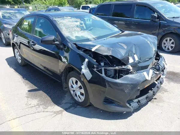 2T1BURHE6JC104761 2018 TOYOTA COROLLA - Image 1
