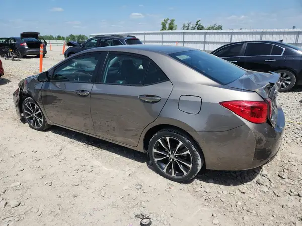 2T1BURHE6JC109751 2018 TOYOTA COROLLA - Image 2