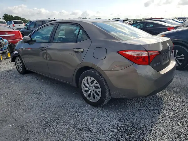 2T1BURHE6JC111855 2018 TOYOTA COROLLA - Image 2