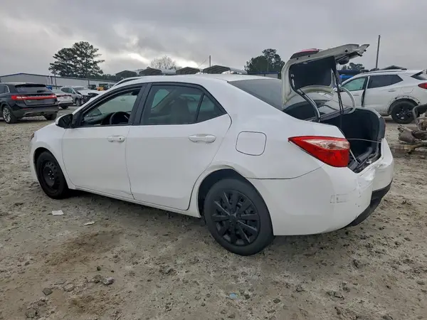 2T1BURHE6JC116022 2018 TOYOTA COROLLA - Image 2