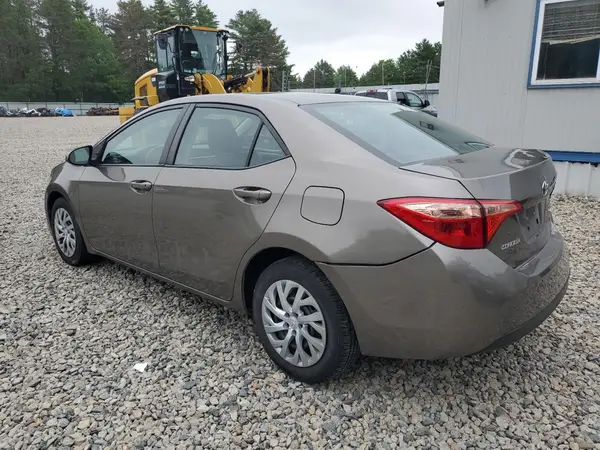 2T1BURHE6JC116442 2018 TOYOTA COROLLA - Image 2