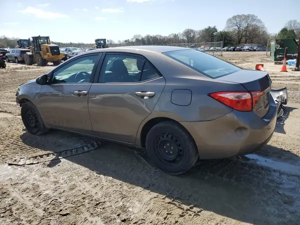 2T1BURHE6JC119910 2018 TOYOTA COROLLA - Image 2