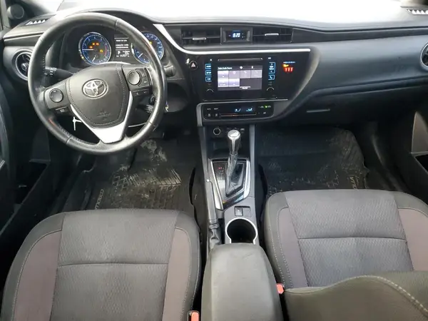 2T1BURHE6JC119941 2018 TOYOTA COROLLA - Image 8