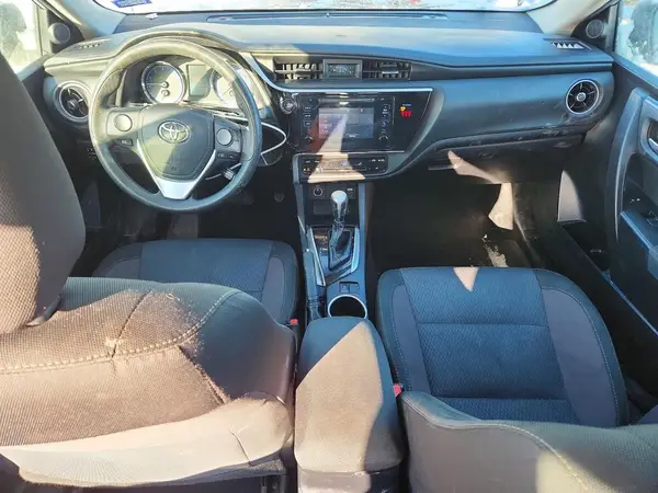 2T1BURHE6JC121110 2018 TOYOTA COROLLA - Image 8