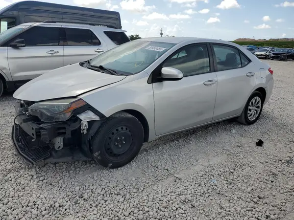 2T1BURHE6JC122113 2018 TOYOTA COROLLA - Image 1
