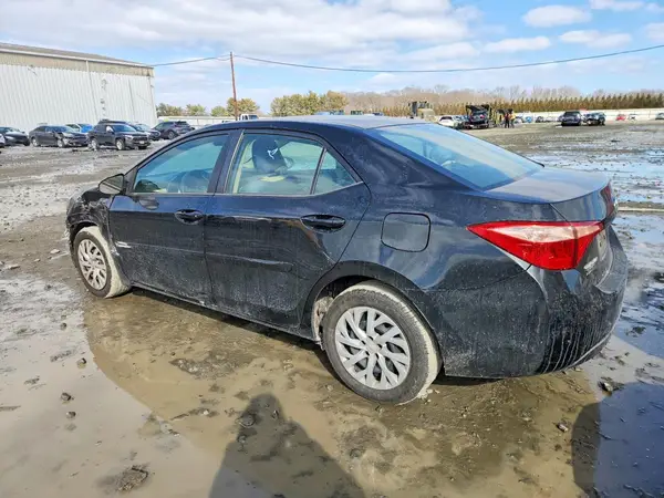 2T1BURHE6JC123830 2018 TOYOTA COROLLA - Image 2