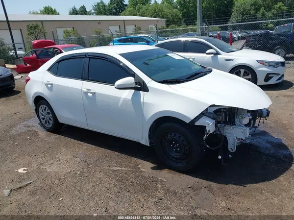 2T1BURHE6JC965289 2018 TOYOTA COROLLA - Image 1