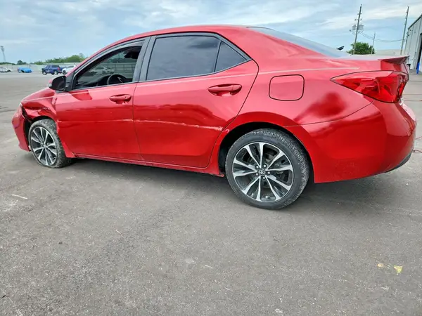 2T1BURHE6JC968628 2018 TOYOTA COROLLA - Image 2