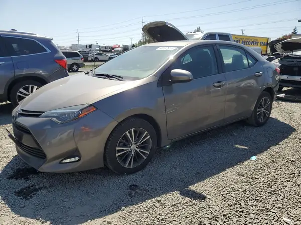 2T1BURHE6JC969911 2018 TOYOTA COROLLA - Image 1