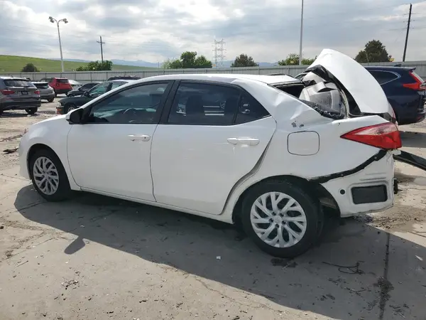 2T1BURHE6JC970167 2018 TOYOTA COROLLA - Image 2