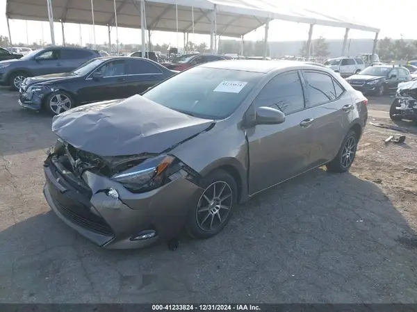 2T1BURHE6JC970444 2018 TOYOTA COROLLA - Image 2