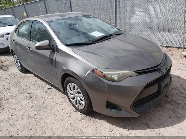 2T1BURHE6JC976289 2018 TOYOTA COROLLA - Image 1